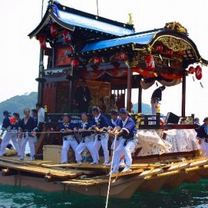 Yamaboko pada festival Ine di Kyoto