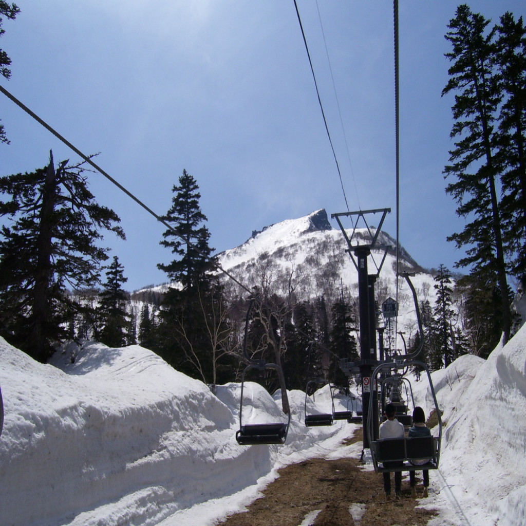 Gunung Kurodake Hokkaido - Info Liburan dan Wisata di Jepang